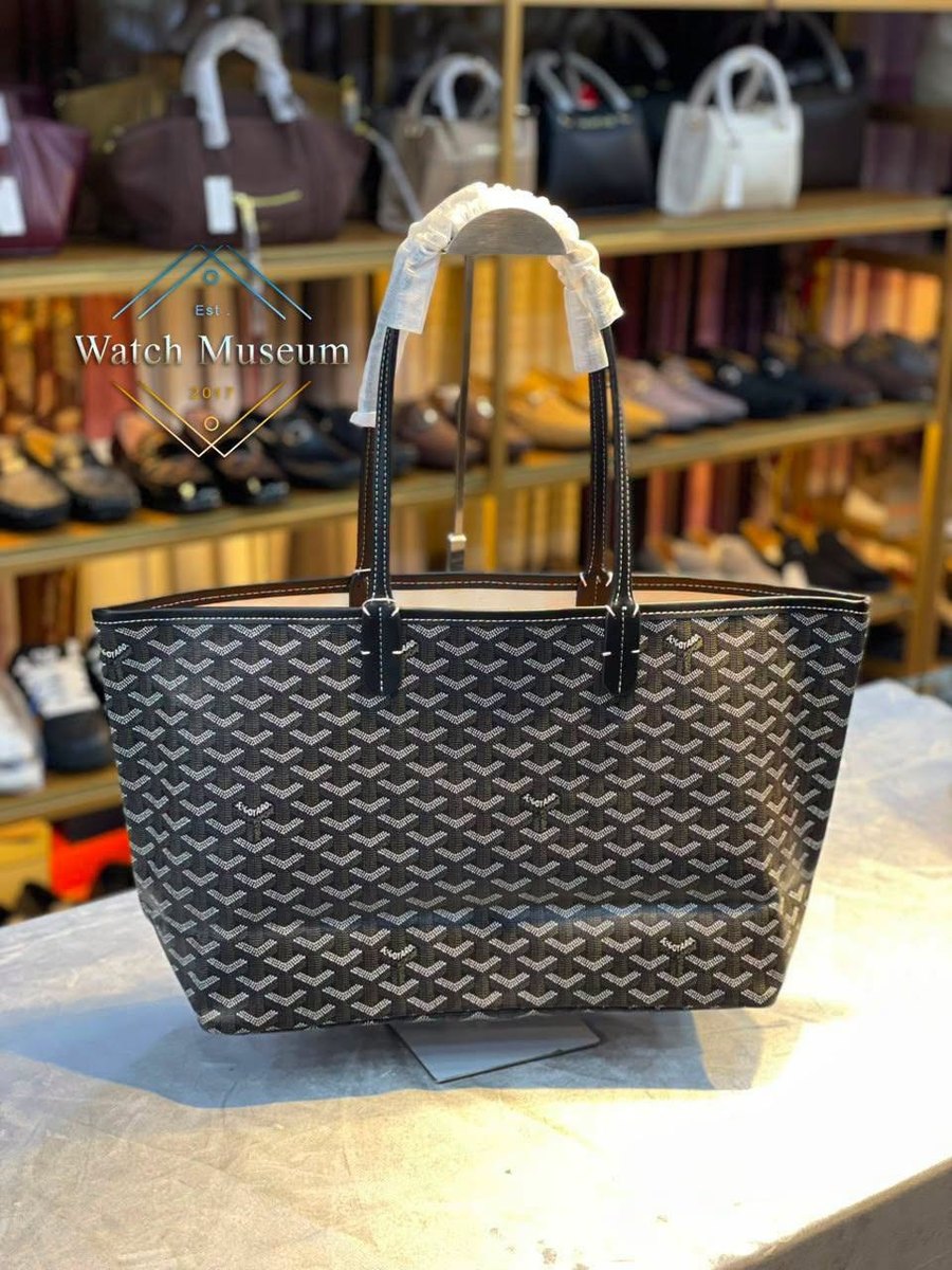 Monogram tote, black, bags.