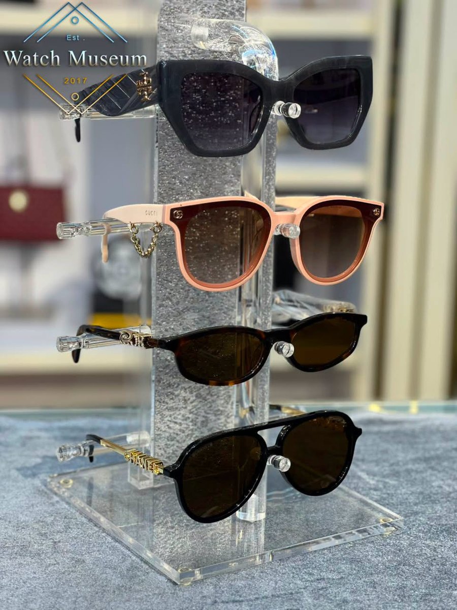 Square frames, sunglasses.