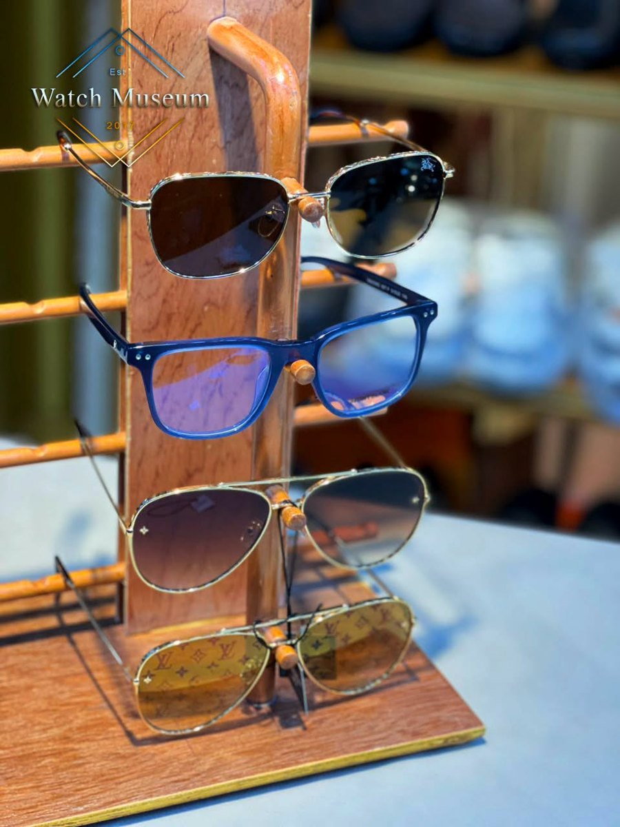Aviator frames, mixed, men's sunglasses.