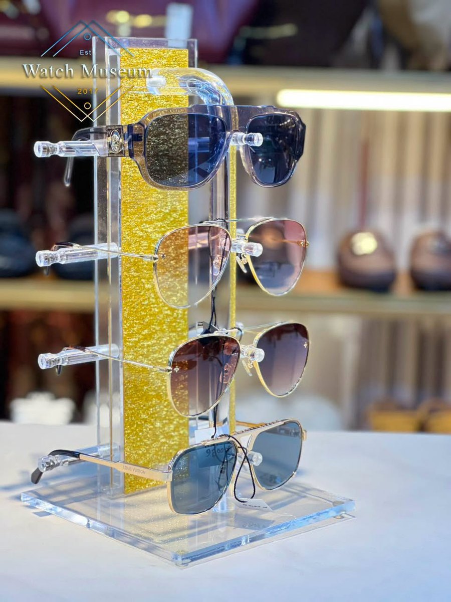 Gradient aviators, women's sunglasses.
